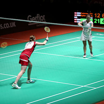 How to Return a Serve in Badminton Like a Pro: 5 Best Tips