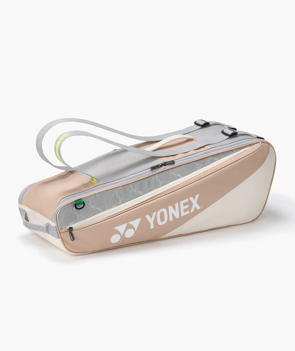 Yonex Club Racquet Bag 6 PCS BA52526 on sale at Badminton Warehouse