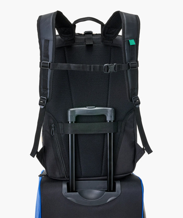 Yonex GEARLOGIC Backpack (BA72612) on sale at Badminton Warehouse