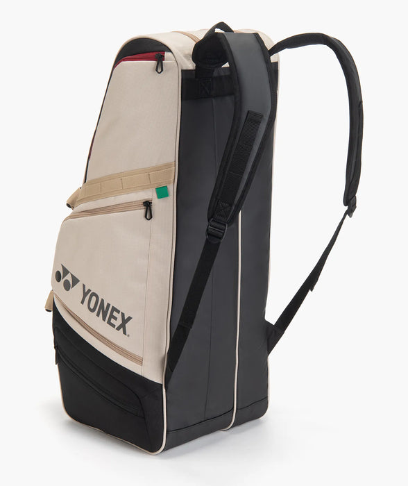 Yonex GEARLOGIC Racquet Bag 6 PCS (BA72626) on sale at Badminton Warehouse