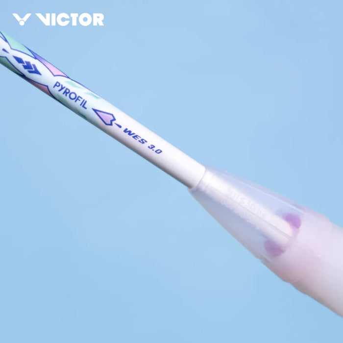 Victor Thruster Ryuga Muse II TJ – PYROFIL shaft and handle detail